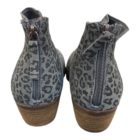 Michael by Michael Shannon Nadya Gray Suede Leopard Low Heel Booties SZ 8 - Picture 2 of 8